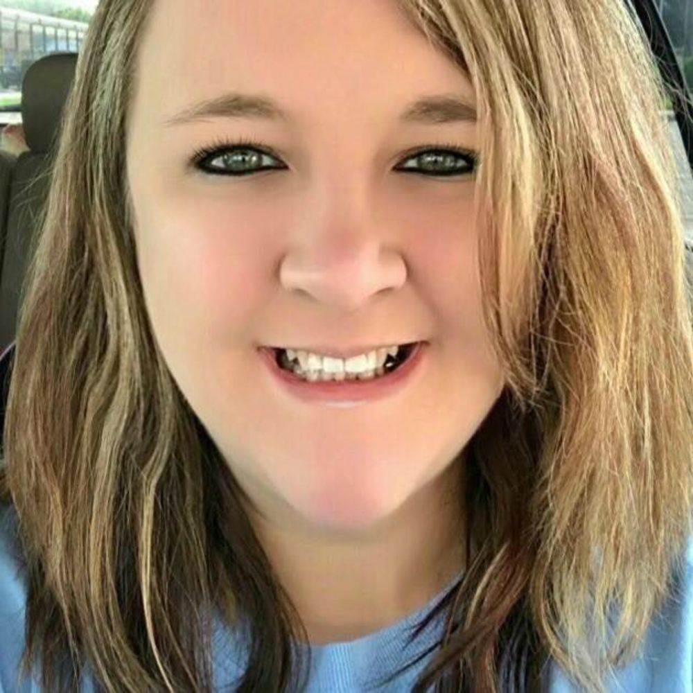 Meet your Posher, Stephanie